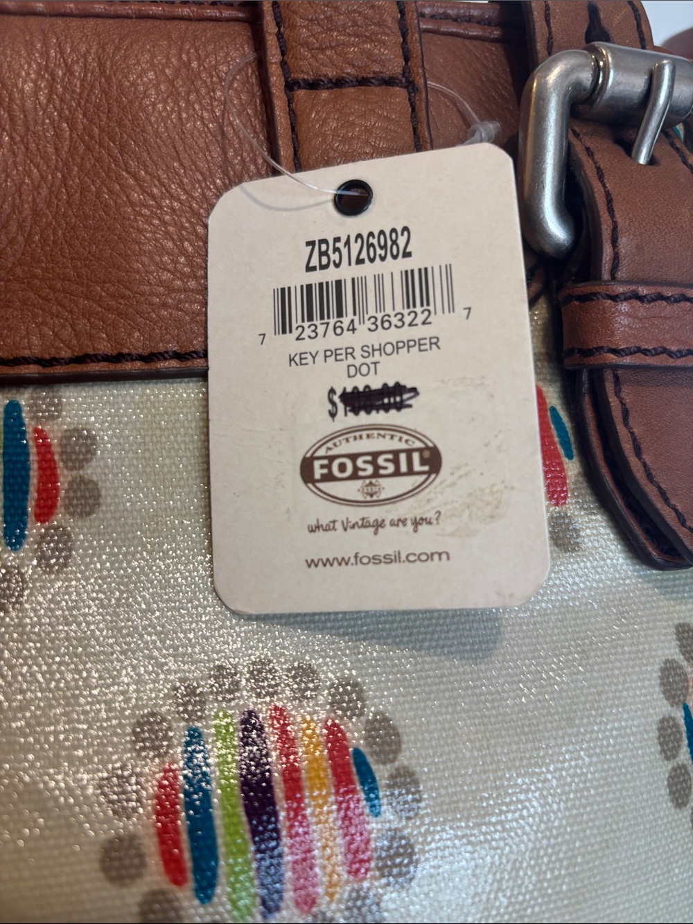 FOSSIL KEY PER COLLECTION CREME COLORED COATED CANVAS WITH BROWN LEATHER TRIM - Picture 2 of 13